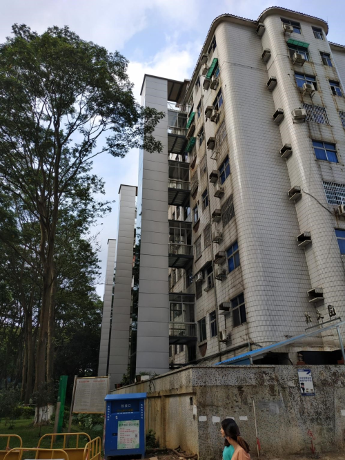 电梯4.jpg